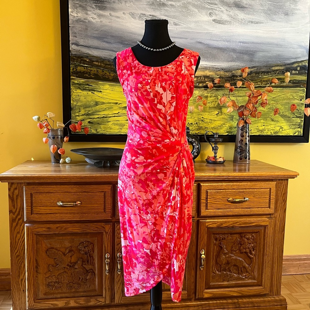 🌷 Tahari Pink and Red Ruched Sheath Midi Dress - NWT
